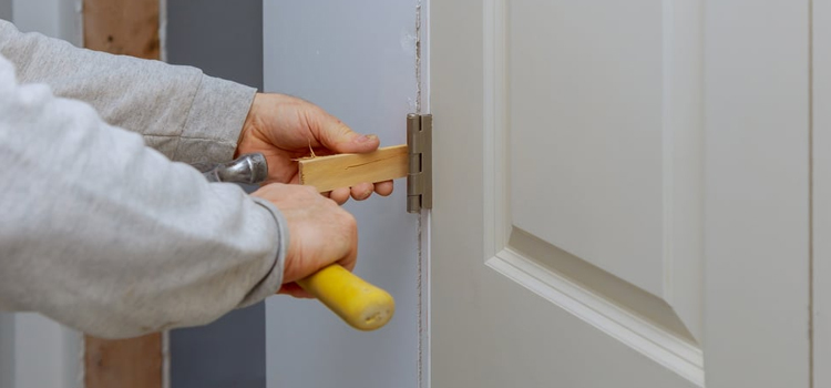 fiberglass entry door repair in Arvin